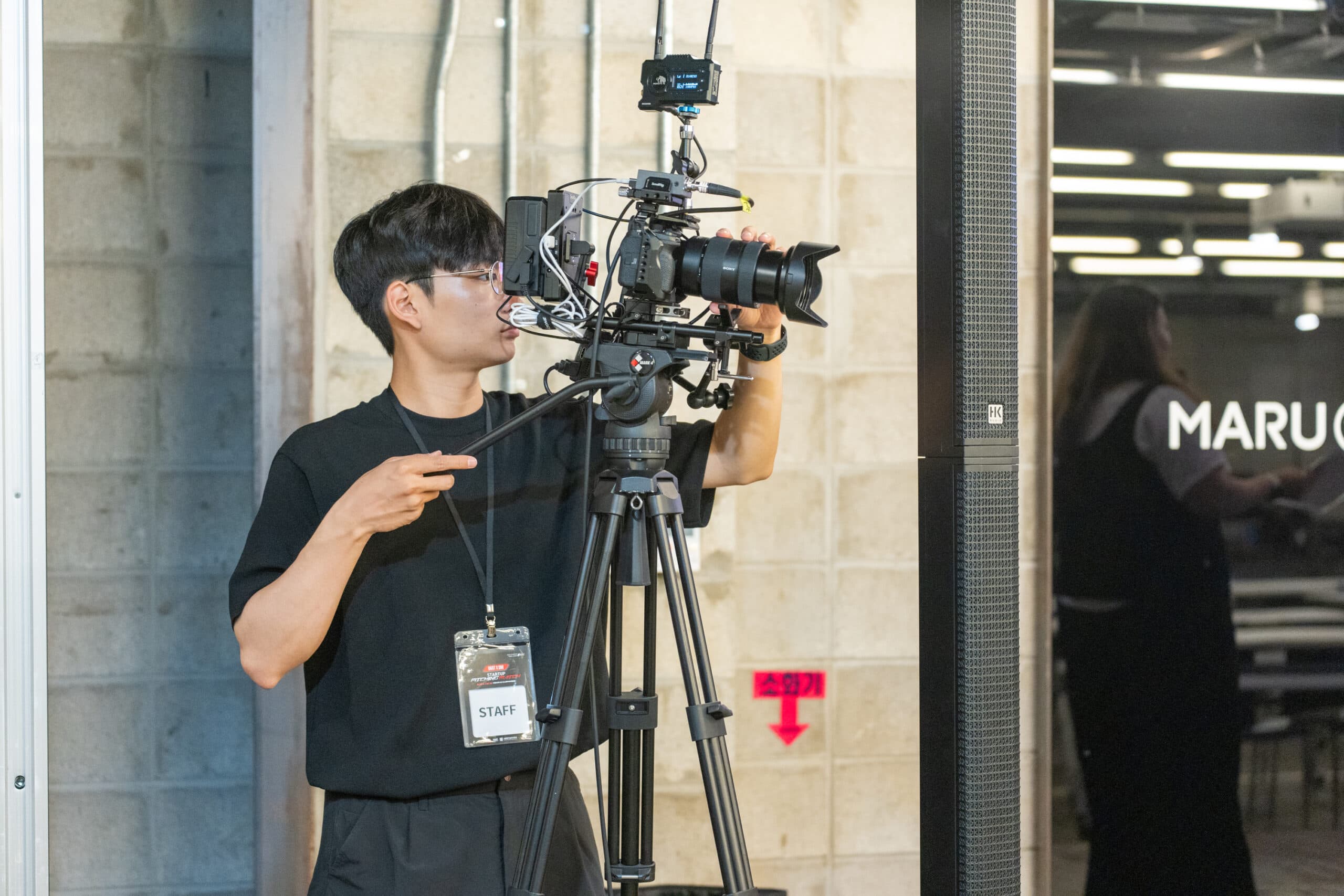 현장 중계 스케치 촬영