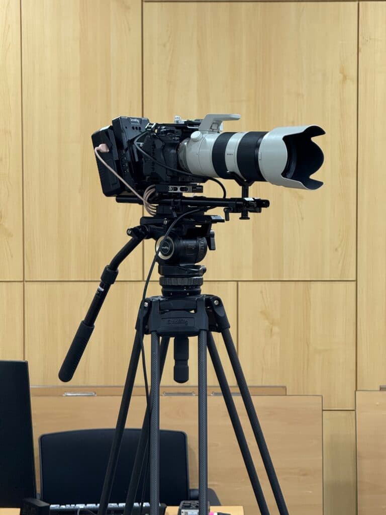 시네마 카메라 삼각대 세팅