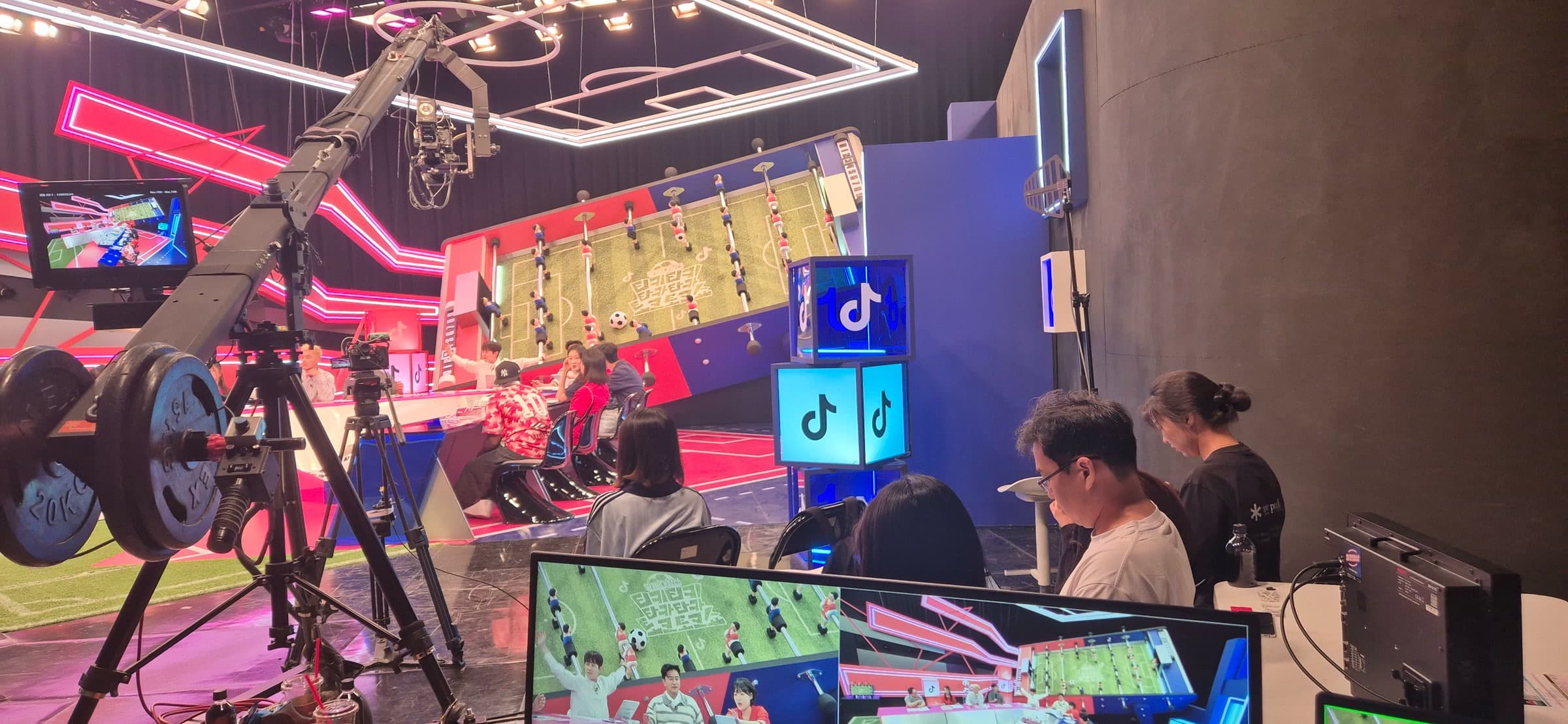 01 tiktok tikitaka show live production